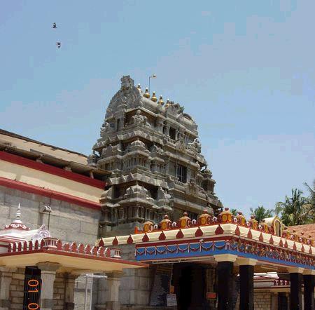 File:Sringeri Sharadha temple.jpg