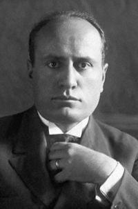 File:Benito Mussolini Face.jpg