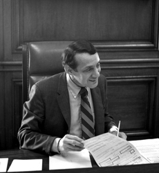 File:Harvey Milk in 1978 at Mayor Moscone's Desk crop.jpg