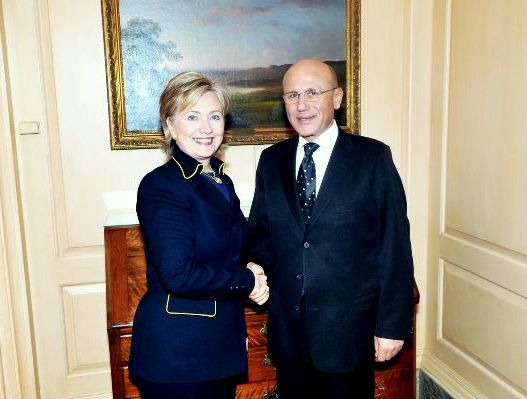 File:Hillary Clinton and Mehmet Ali Talat.jpg