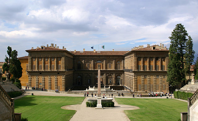 File:Palazzo Pitti Gartenfassade Florenz.jpg