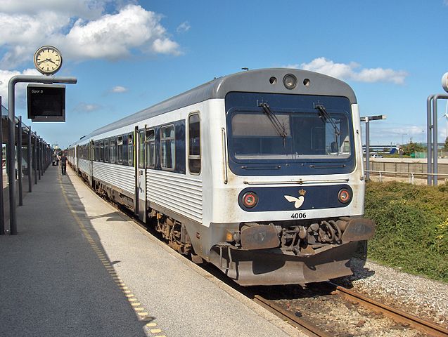 File:DSB MR DMU.JPG