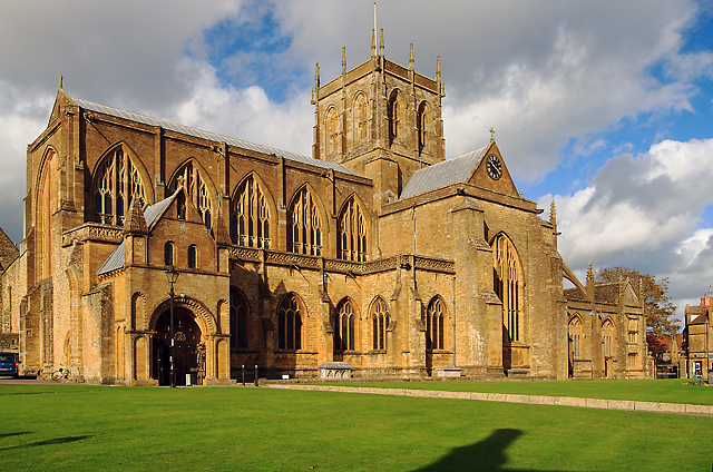 File:Sherborne Abbey - 2639839.jpg