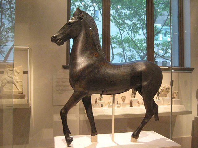 File:Bronze Statuette of a Horse.jpg