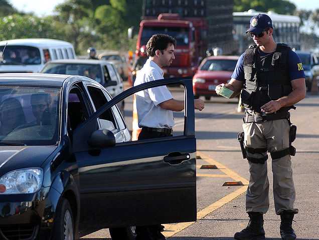 File:Brazilian Federal Highway Police.jpg