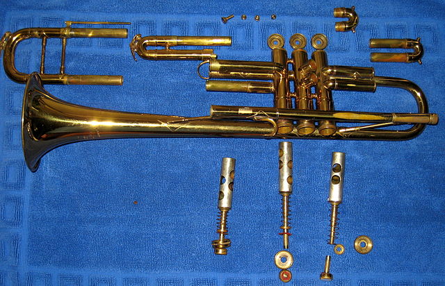 File:Bb trumpet in parts.jpg