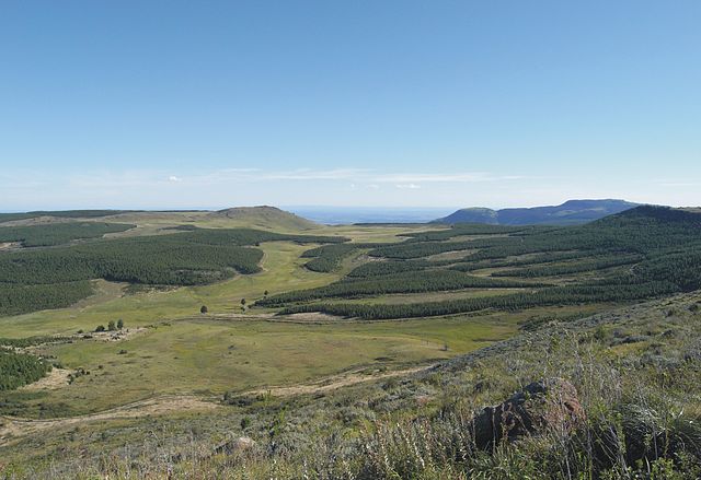 File:View of tor doone to ssw.jpg