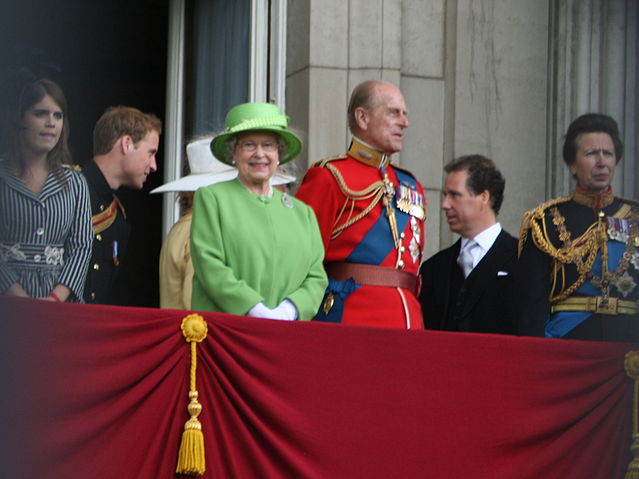 File:Trooping the Colour, Saturday June 16th 2007.jpg