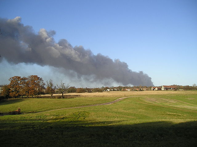 File:Clear skys apart from Hempstead.jpg