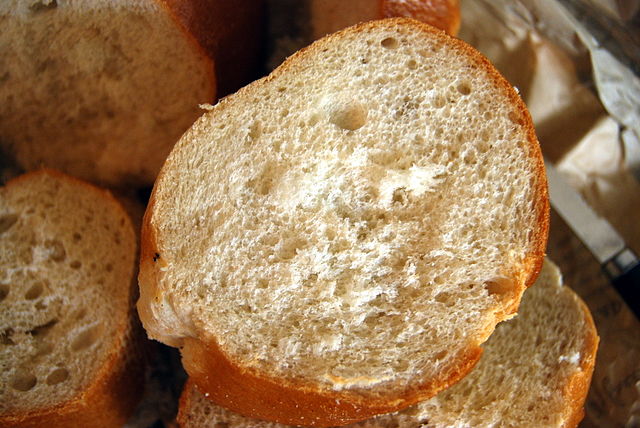 File:Frenchbread3000ppx.jpg