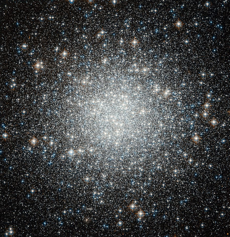 File:Messier 53 HST.jpg