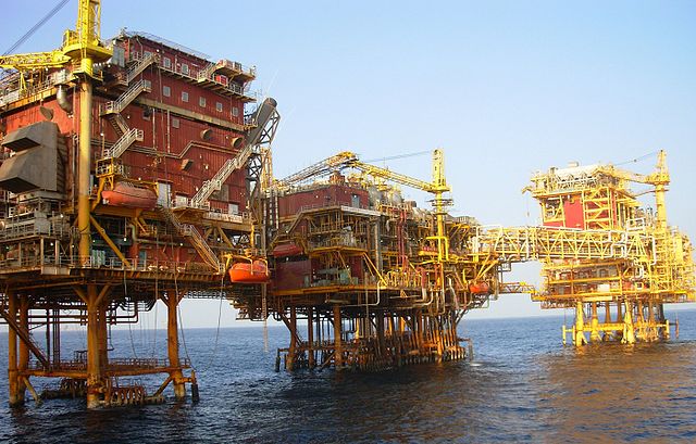 File:ONGC Oil Platform.jpg