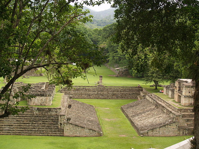 File:Copán Ballcourt.jpg