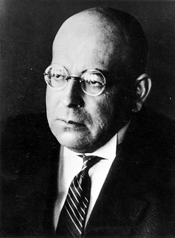 File:Bundesarchiv Bild 183-R06610, Oswald Spengler.jpg
