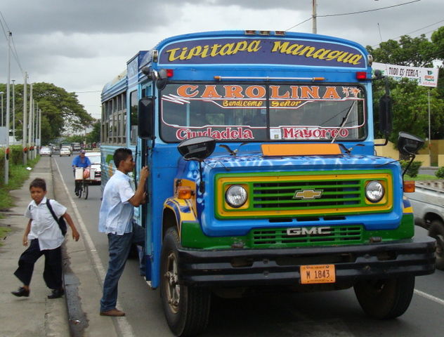 File:Bus de Nicaragua Tipitapa a Managua.jpg