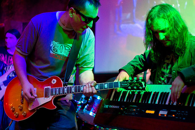 File:Los Potatos w Lizard King (1).jpg