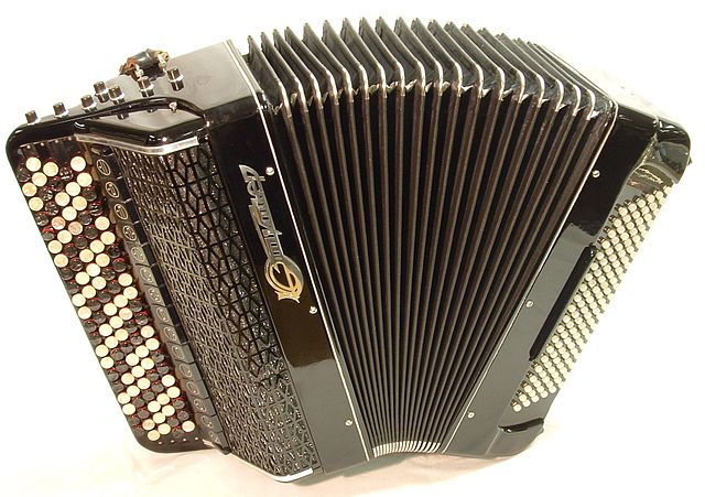 File:Jupiter bayan accordion.JPG