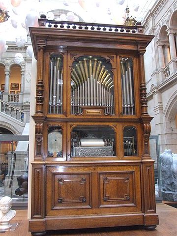 File:Welte Cottage Orchestrion Style 3, Kelvingrove museum, Glasgow.jpg