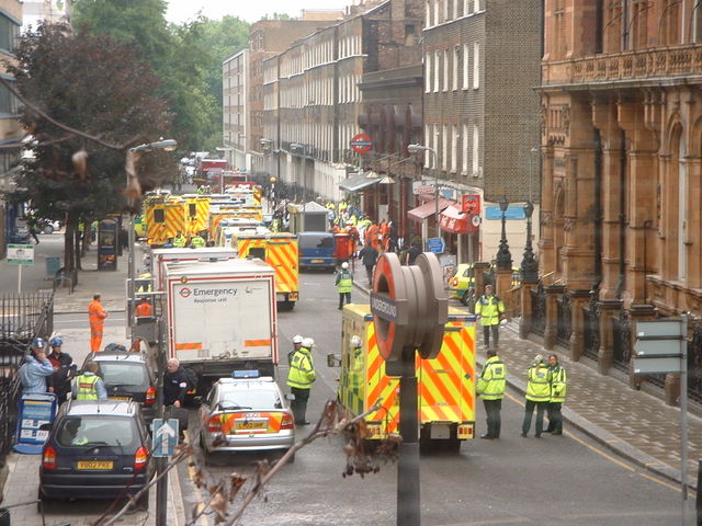 File:Russell square ambulances.jpg