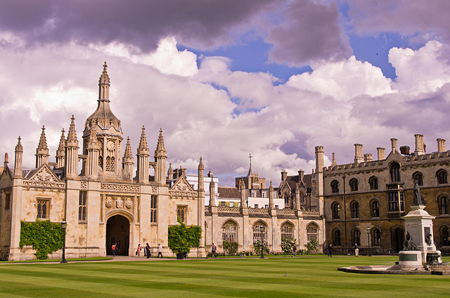 File:King's College, Cambridge2.jpg