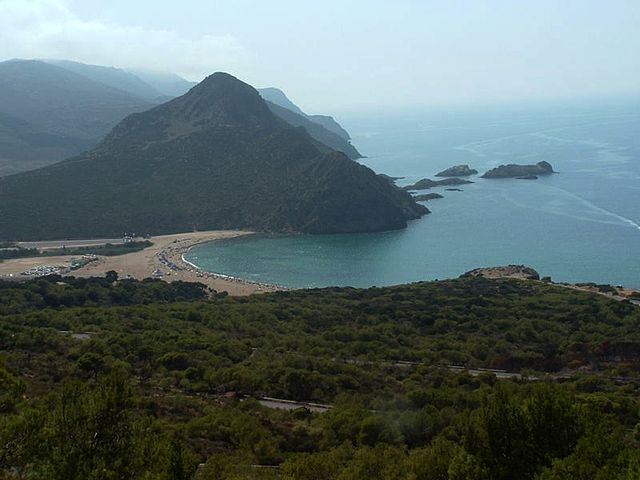 File:Oran Madagh.jpg