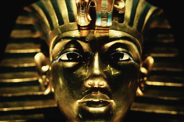 File:King Tut Ankh Amun Golden Mask.jpg