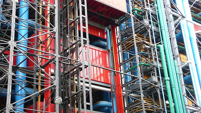 File:Pompidou Centre building technology.jpg