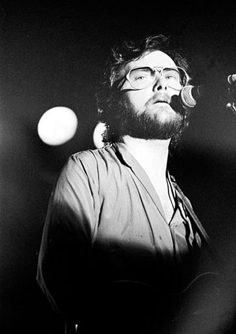 File:Gerry Rafferty.jpg