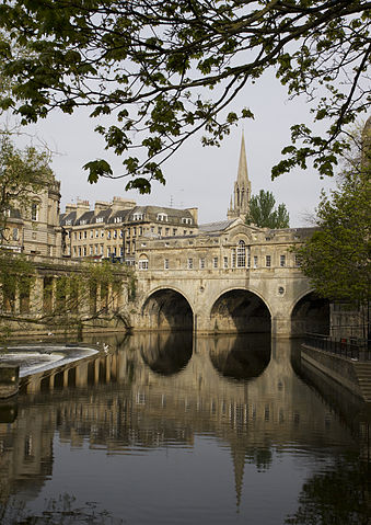 File:Pulteney Bridge, Bath 2.jpg