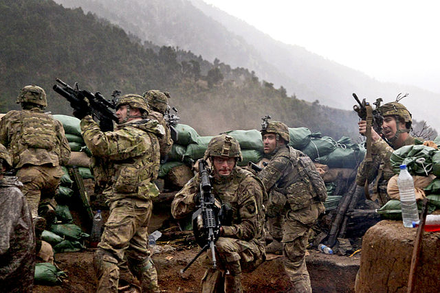 File:U.S. Army firefight in Kunar.jpg