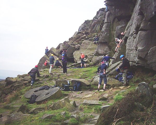 File:Explorer Scouts climbing at Stanage Edge.jpg