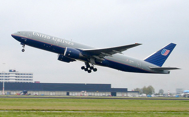 File:United Airlines 777 N777UA.jpg