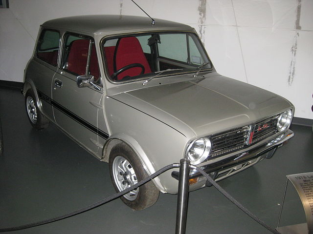 File:Leyland Mini LS.jpg