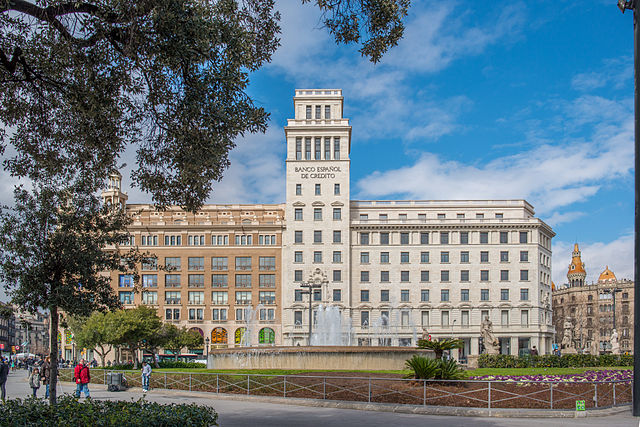 File:Barcelona 8 2013.jpg