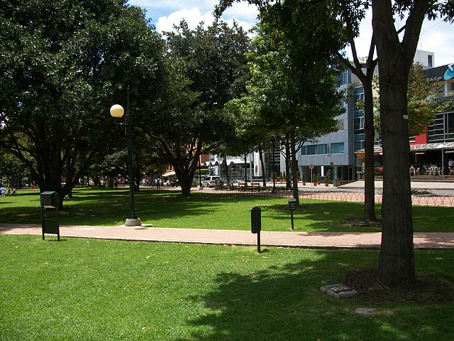 File:Parque 93.jpg