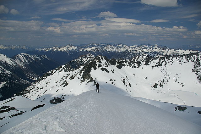 File:North Ridge of Mount Rohr.jpg