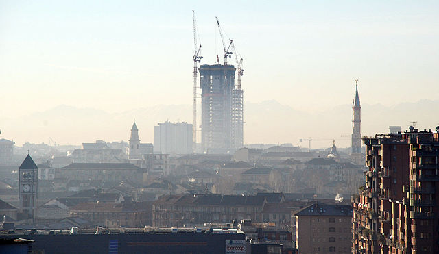 File:Grattacielo Intesa-Sanpaolo Torino.jpg
