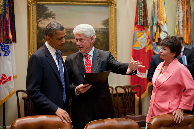 File:Obama and Bill Clinton.jpg