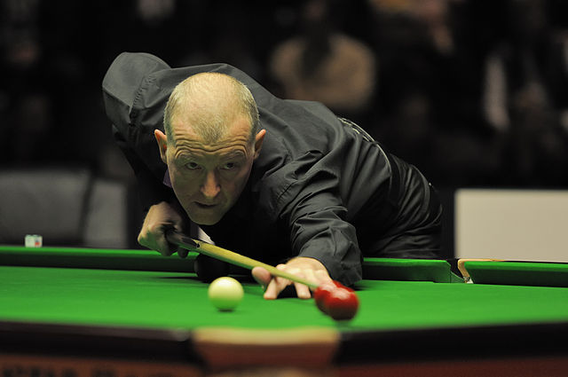 File:Steve Davis at German Masters Snooker Final (DerHexer) 2012-02-05 21.jpg