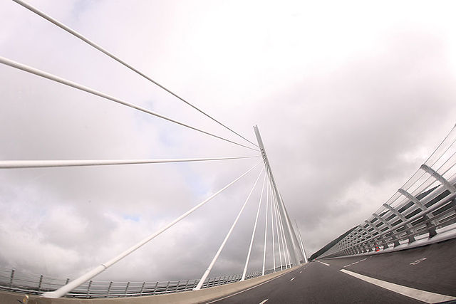 File:Millau (10).JPG