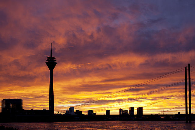 File:Düsseldorf.jpg