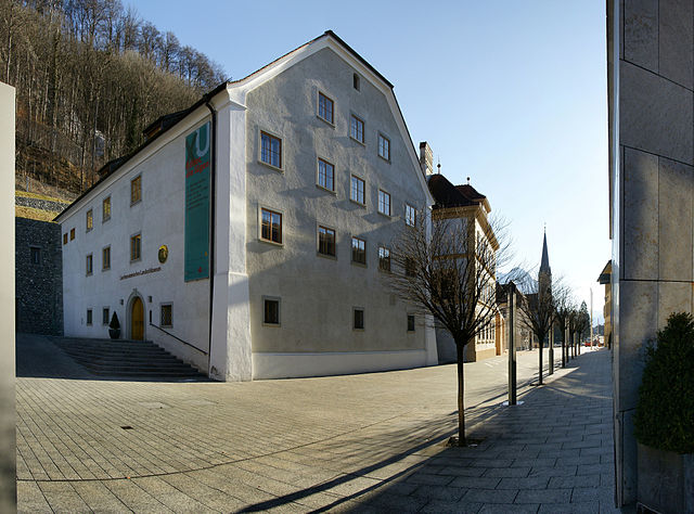 File:Liechtensteinisches Landes Museum 1.jpg