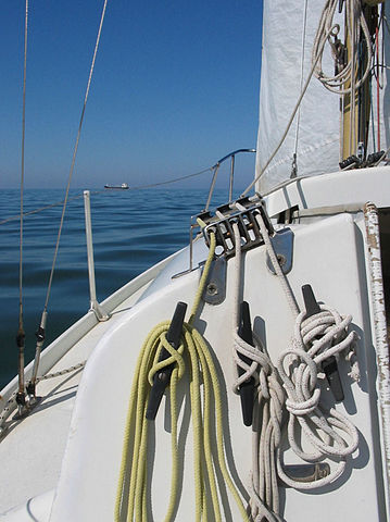 File:Rigging, sailing.jpg