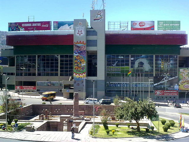 File:Estadio Hernando Siles, Barrio Miraflores.jpg