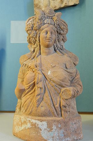 File:Isis-Aphrodite Louvre E28004.jpg