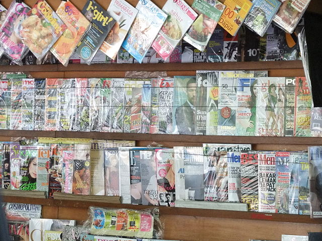 File:Indonesian magazines Jakarta.JPG