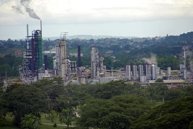 File:Refinerypointeapierre.JPG