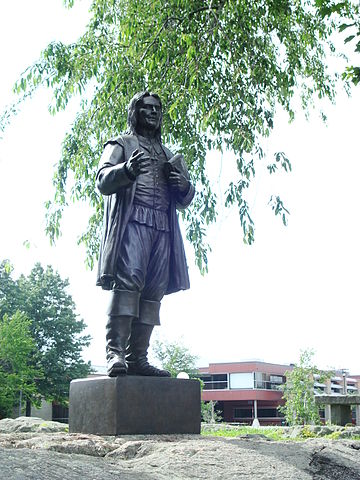 File:RWU Roger Williams Statue.jpg