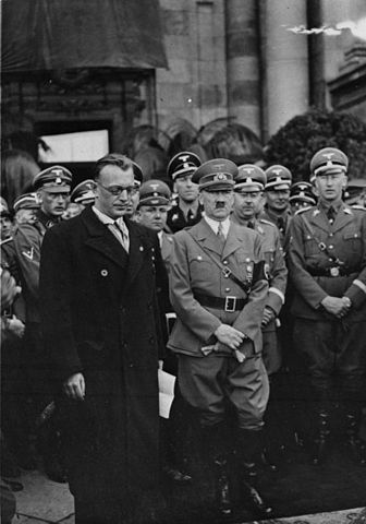 File:Bundesarchiv Bild 119-5243, Wien, Arthur Seyß-Inquart, Adolf Hitler.jpg