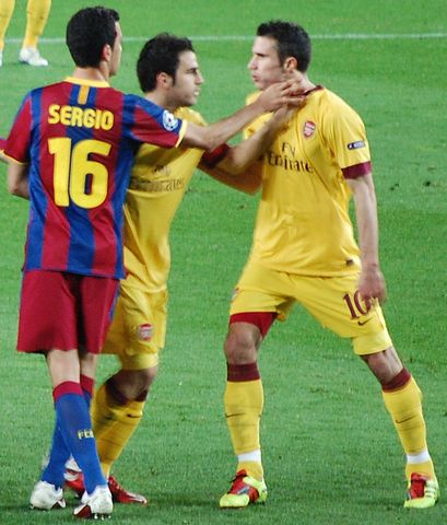 File:Busquets, Fàbregas & Van Persie.jpg